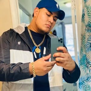 Meet your Posher, Sender